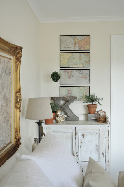 http-::thepaintedhive.net: