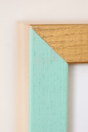 23-DIY-Gallery-Wall-300x451