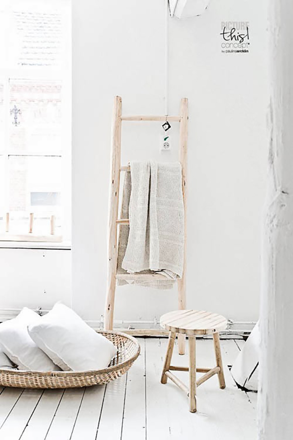 ideas-escalera-vieja-baño-toallas