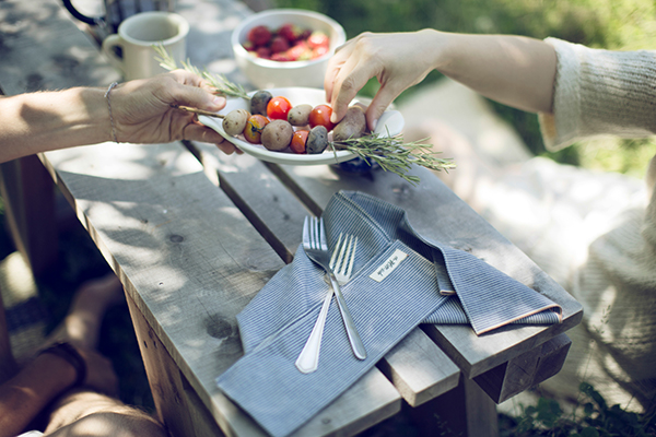 Kinfolk_Light-Summer-Meals_Web-471