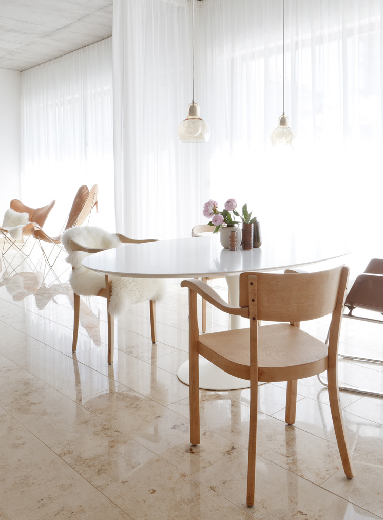 Est-Magazine-Portrait-746x10122-Oink-Select-9